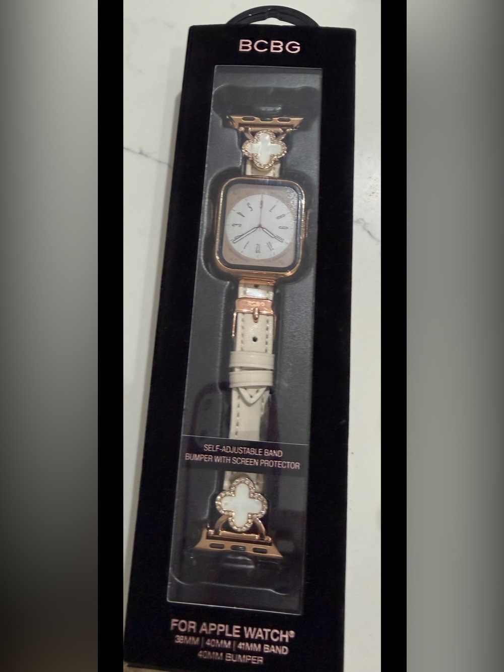 BCBG SELF-ADJUSTABLE BAND
BUMPER WITH SCREEN PROTECTOR
